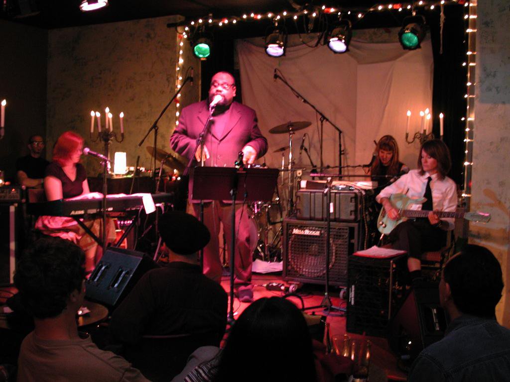 stews band with linda